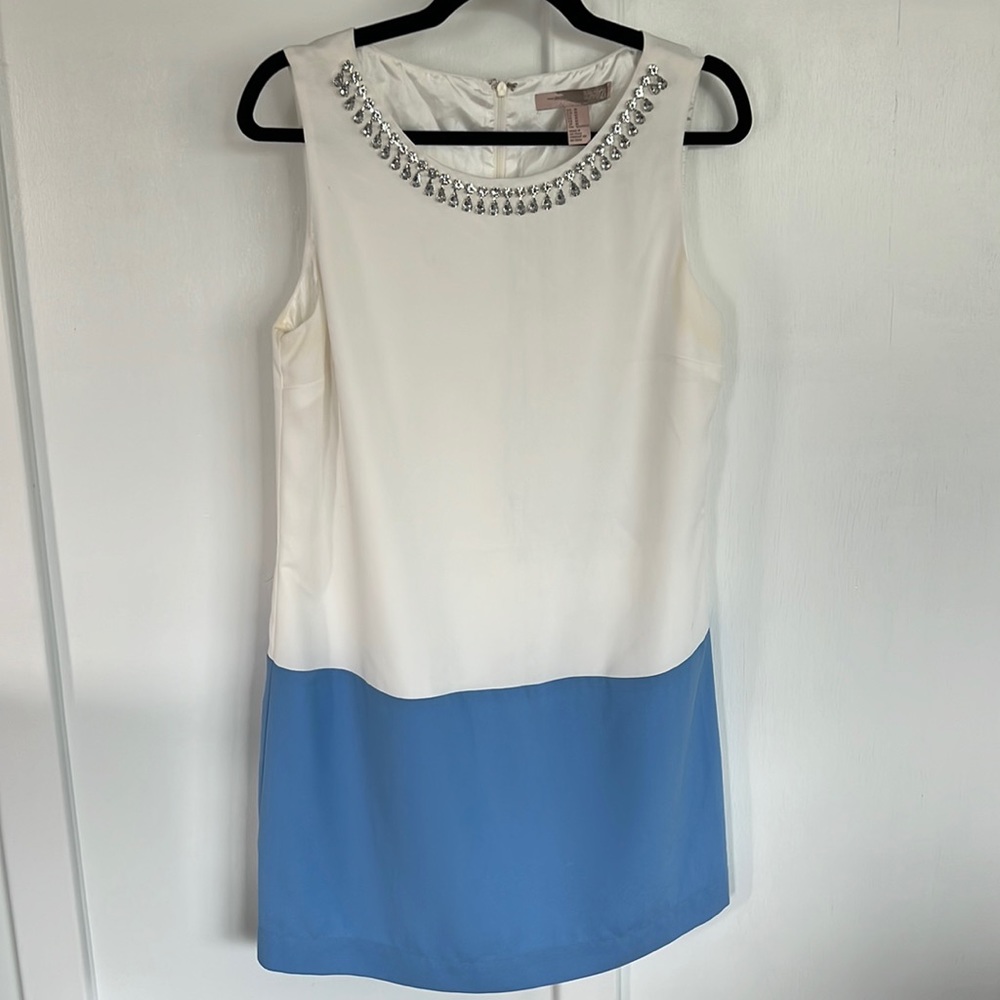 White and blue dress with diamond neckline